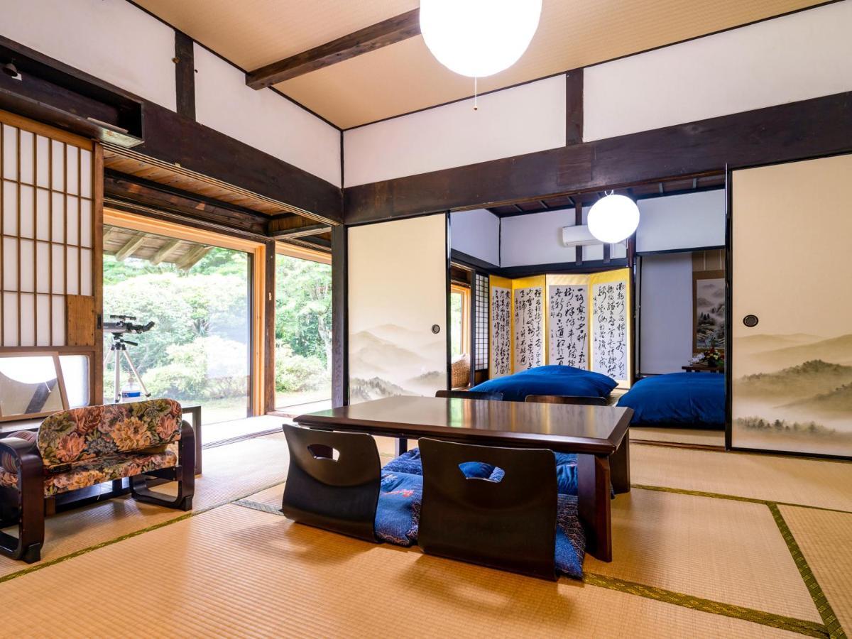 さいの郷「椛」 Pension Kagamino Buitenkant foto